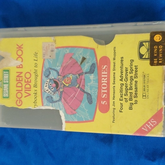 4/$20 five stories of Sesame Street Golden Book Video Super Grover UNTESTED - Picture 4 of 7